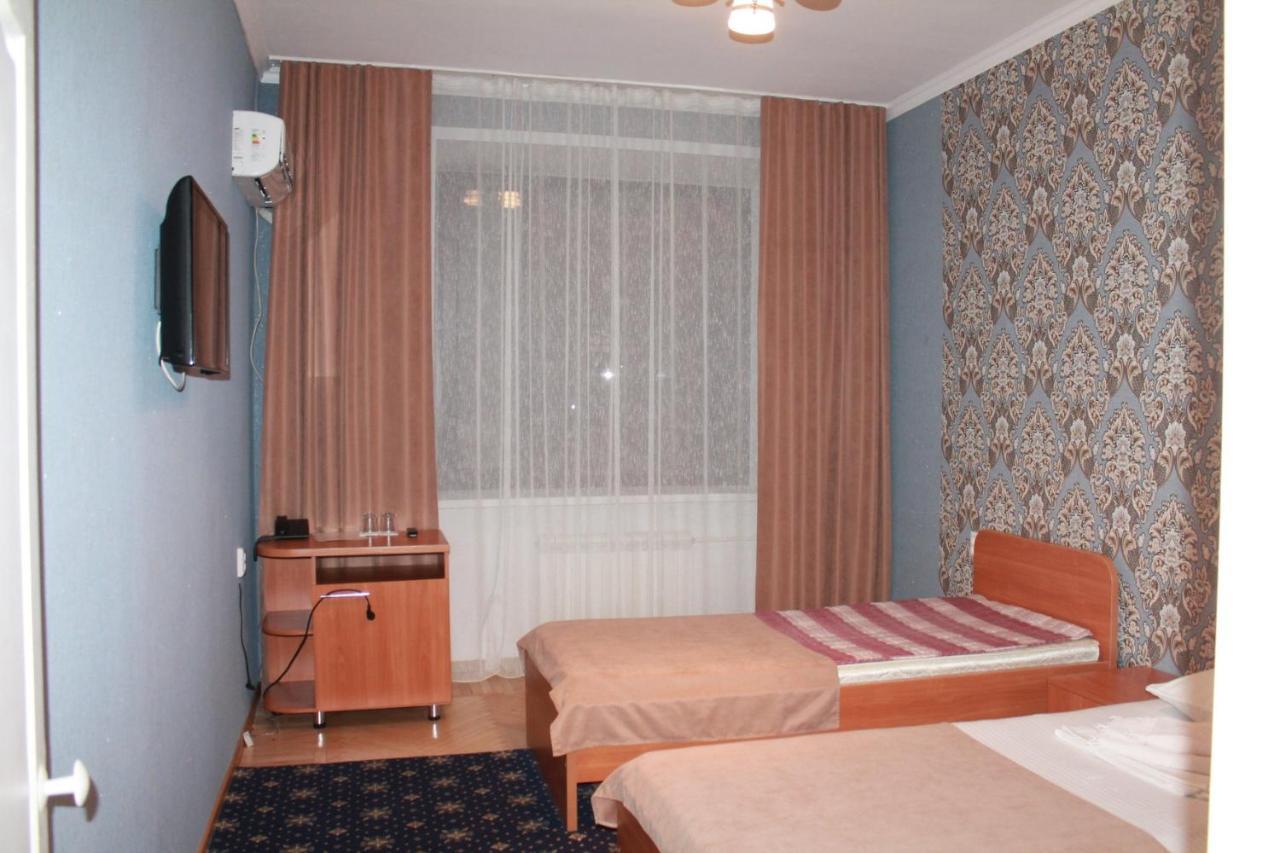 Residence Hotel พาฟโลดาร์ ภายนอก รูปภาพ